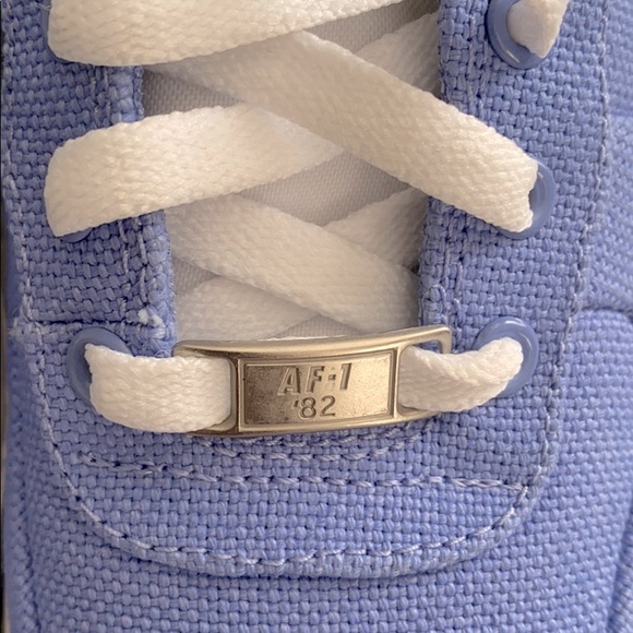 NIKE AIR FORCE 1 Purple Frost Sz 8 - Picture 4 of 8